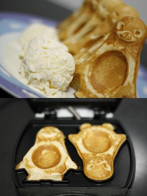 briand316:   readyforbattle:  sealioncaves: If only you could get one of these in the US! this is AMAZING! :D :D :D  I want this, pronto. I really thought they were penguins. I want a penguin pancake maker.